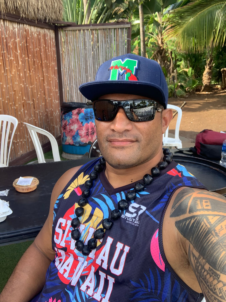 Sivatau Hawaii Tank tops